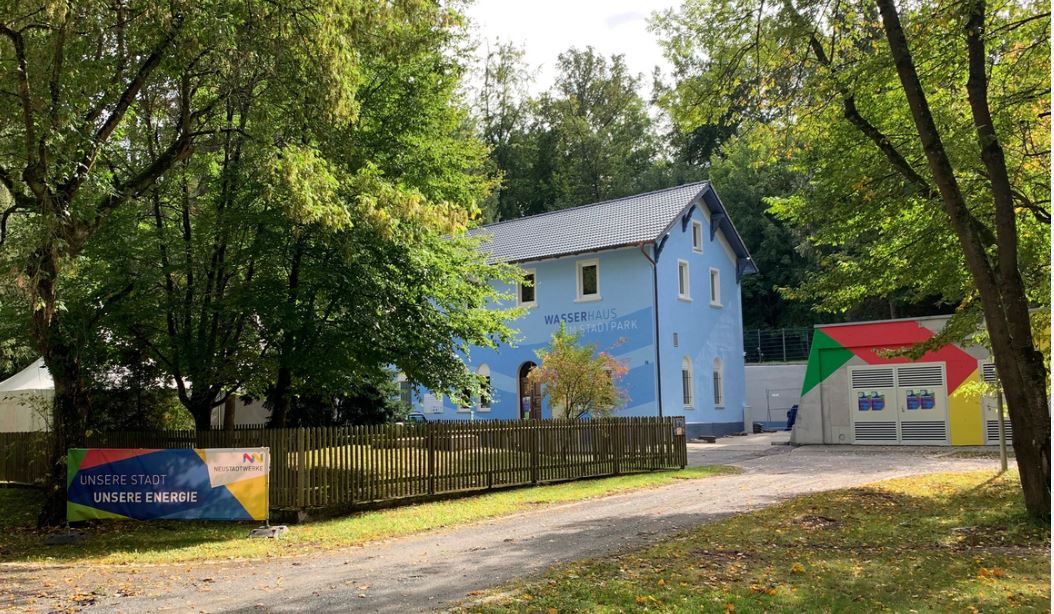 » Mediacenter-Datenarchiv/Dateien_Ueberuns » Wasserhaus im Stadtpark.JPG